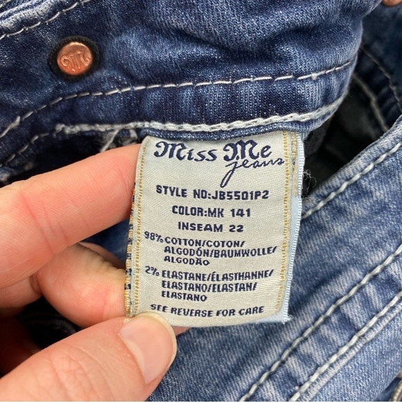 Miss Me Jeans Boyfriend Capri Beaded‎ Jeweled Medium Wash Denim Pants Size 25 - Picture 5 of 6